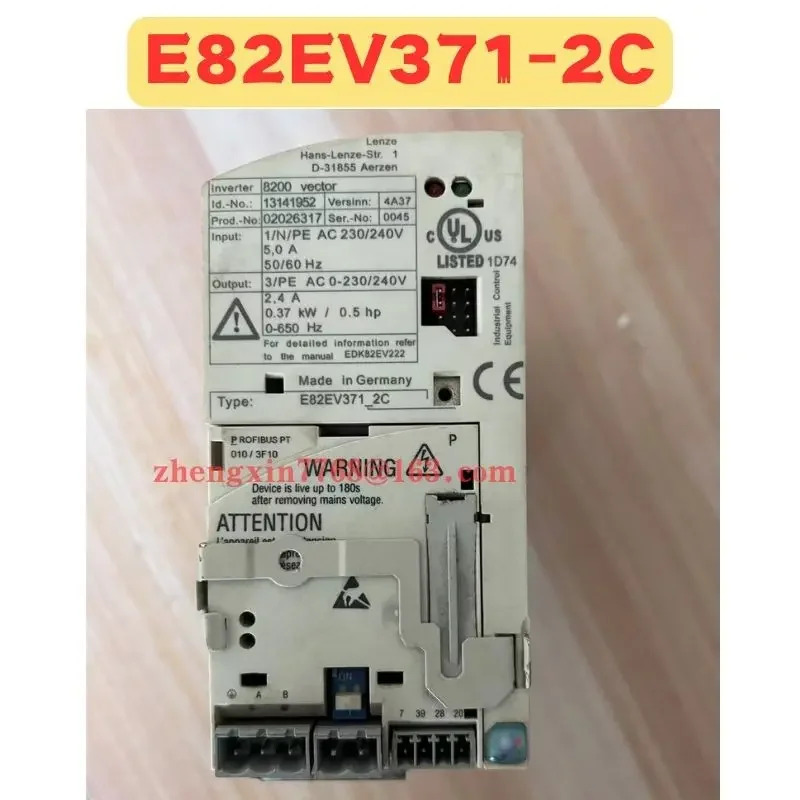 리퍼 주파수 변환기 E82EV371-2C 정상 기능 완료 E82EV371 2C