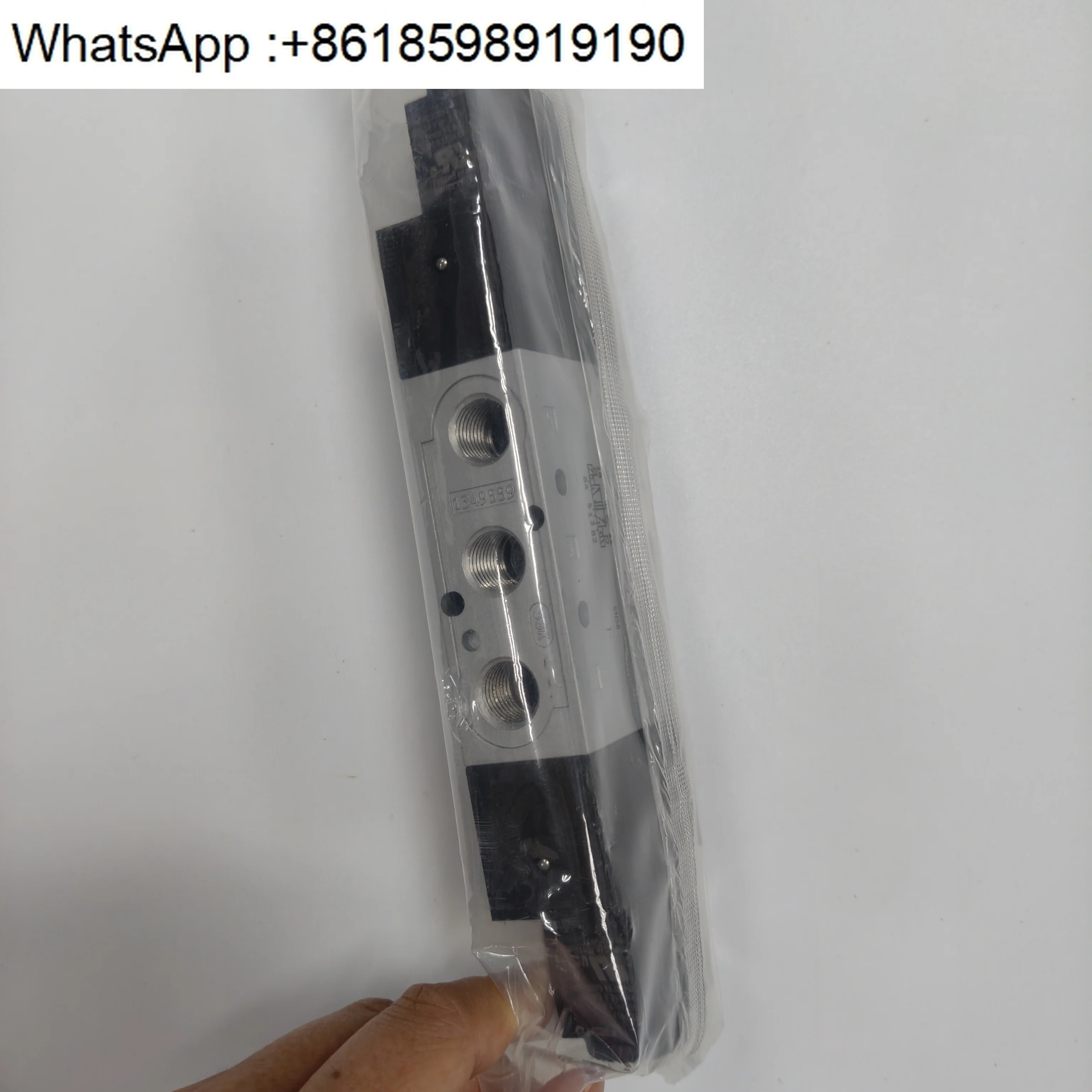 솔레노이드 밸브 2개5방향 VUVS-L25-B52-D-G14-F8-1C1 575518