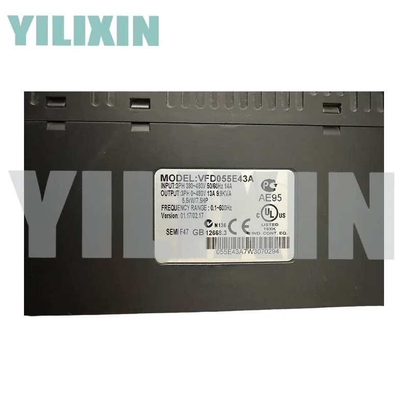 VFD055E43A 주파수 변환기