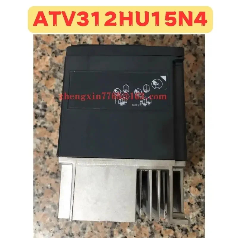 리퍼 주파수 변환기 정상 기능 완료 ATV312HU15N4