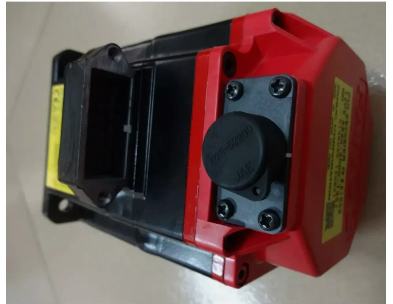 A06B-0212-B000 Fanuc AC 서보모터 12개월 A06B0212B000