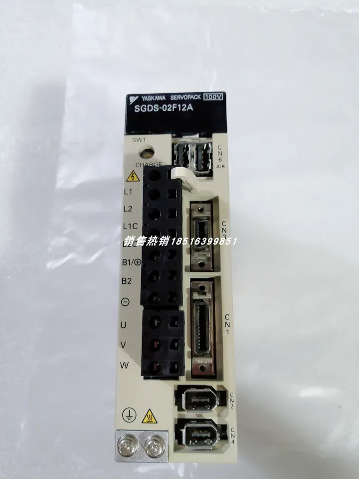 SGDS-02F12A Yaskawa 서보 드라이버