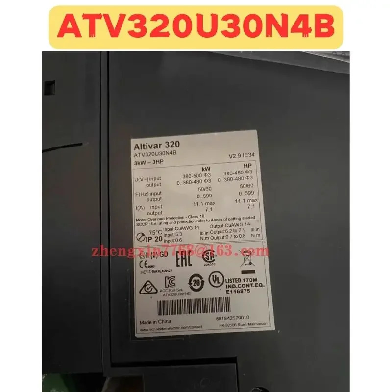 오리지널 주파수 변환기 ATV320U30N4B 신