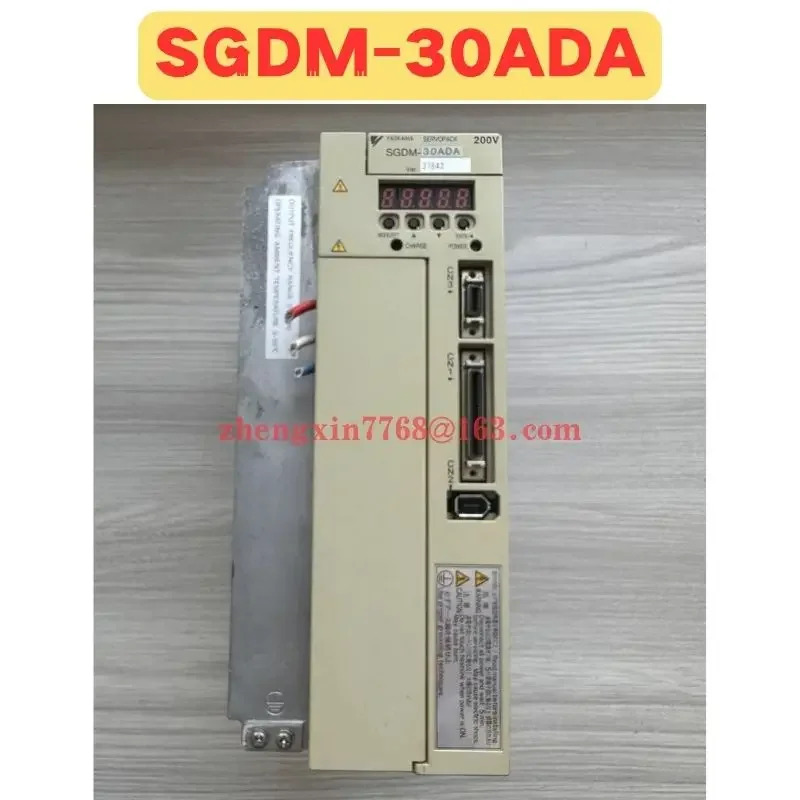 리퍼 서보 드라이브 SGDM-30ADA 정상 기능 완료 SGDM 30ADA