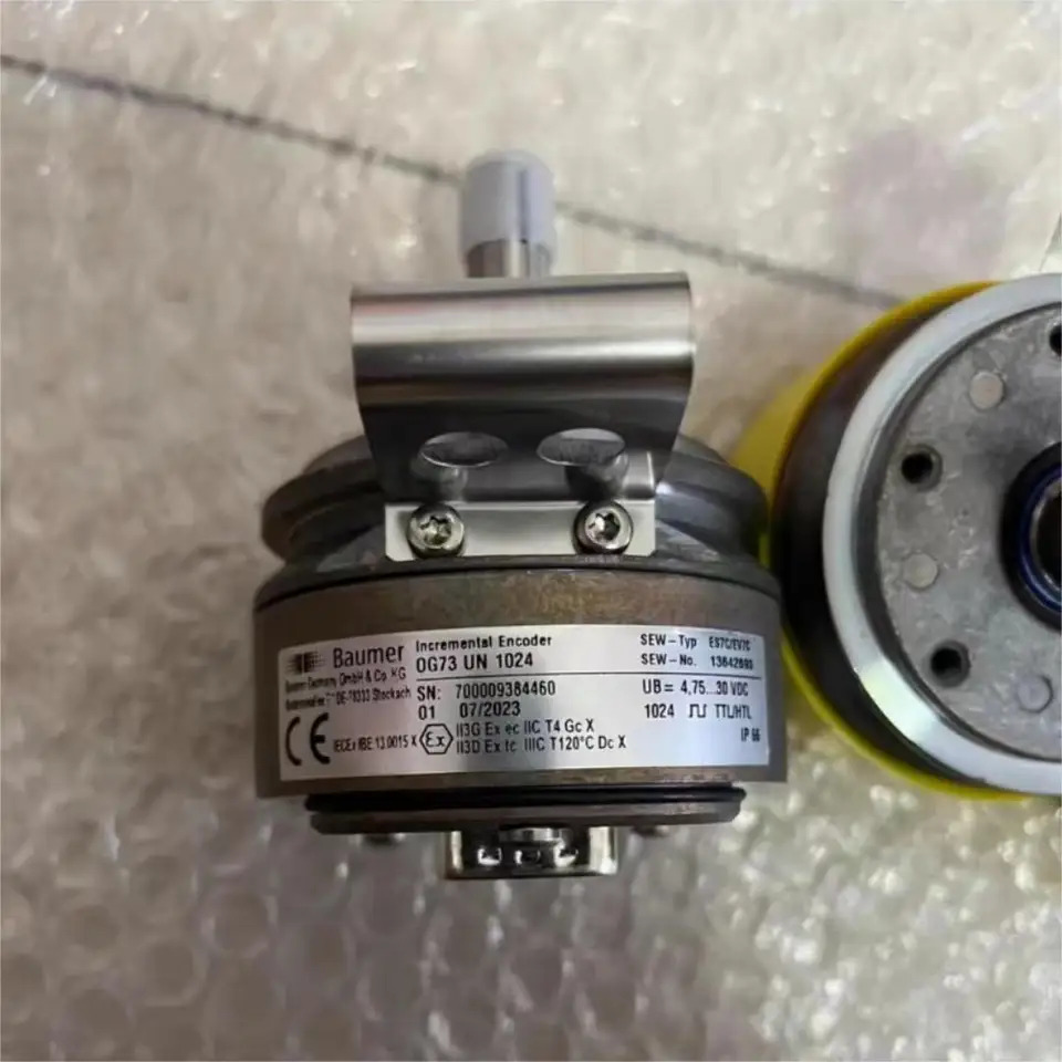 바우머 SEW OG73 UN 1024 OG73UN1024 0G73 부품 13642893 유로드라이브 인코더 신