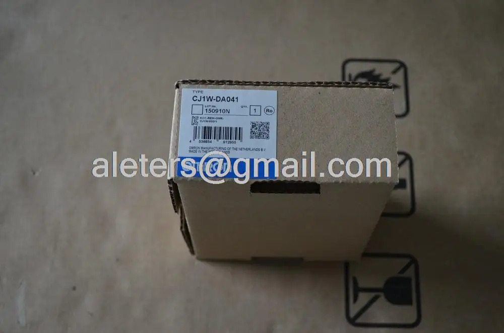 PLC CJ1W-DA041