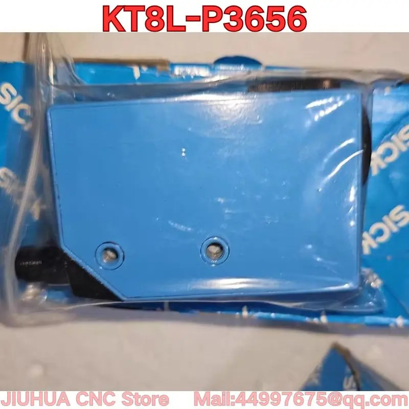 KT8L-P3656 형광 센서