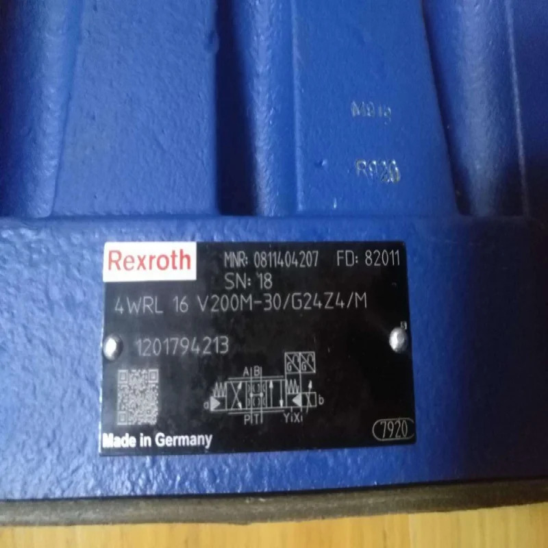 0811404207 4WRL 16V200M-30G2424Z4M