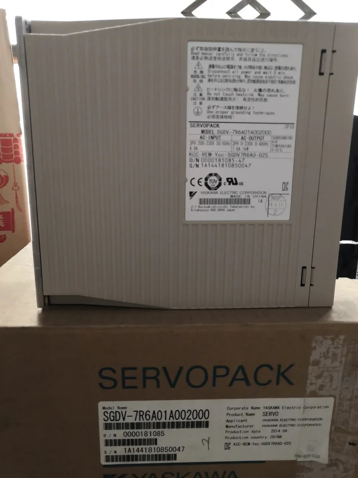 SGDV-7R6A01A002000 서보 드라이브 SGDV 7R6A11A002000