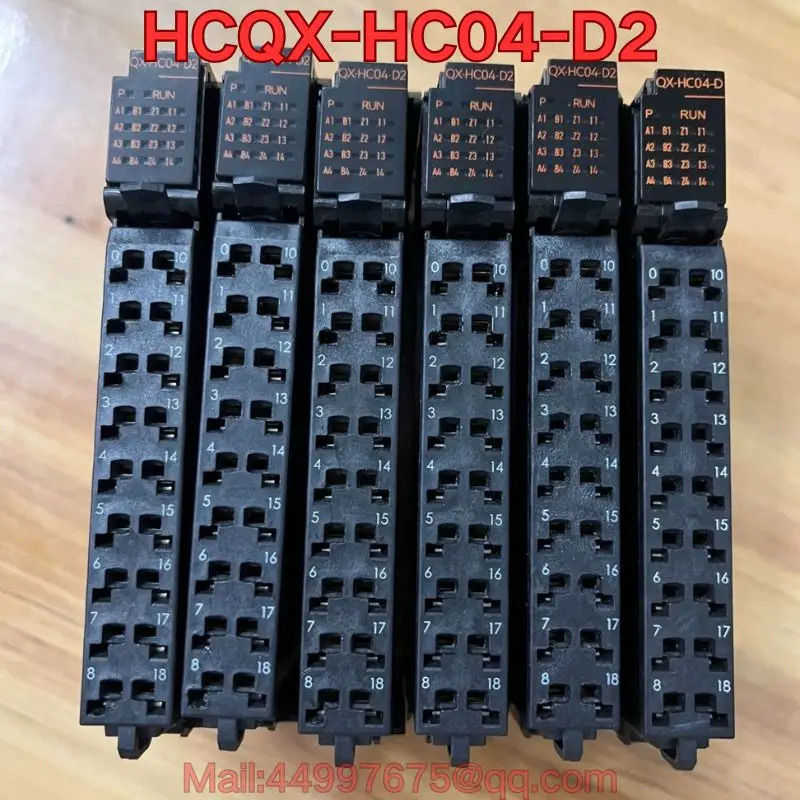 오리지널 HCQX-HC04-D2 PLC 모듈