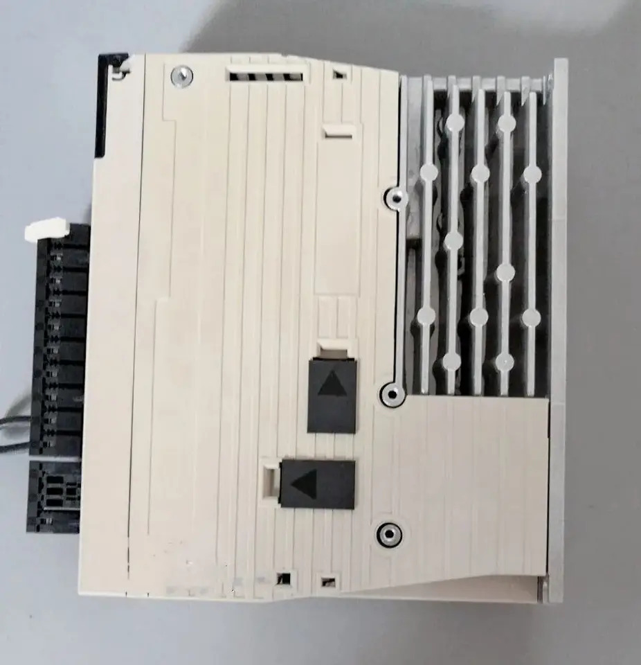 SGDV-1R6A01B 서보 드라이브 SGDV 1R6A01B