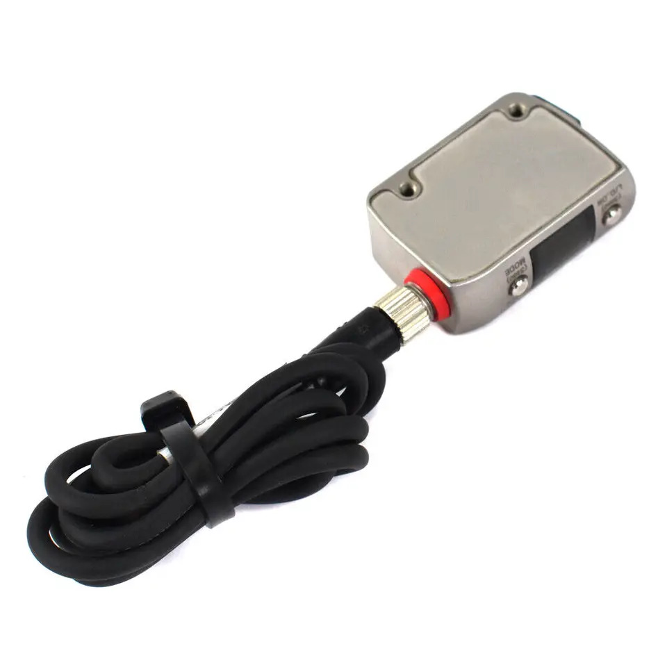 Keyence LR-ZB100CP 독립형 CMOS 센서 M8 커넥터 100mm