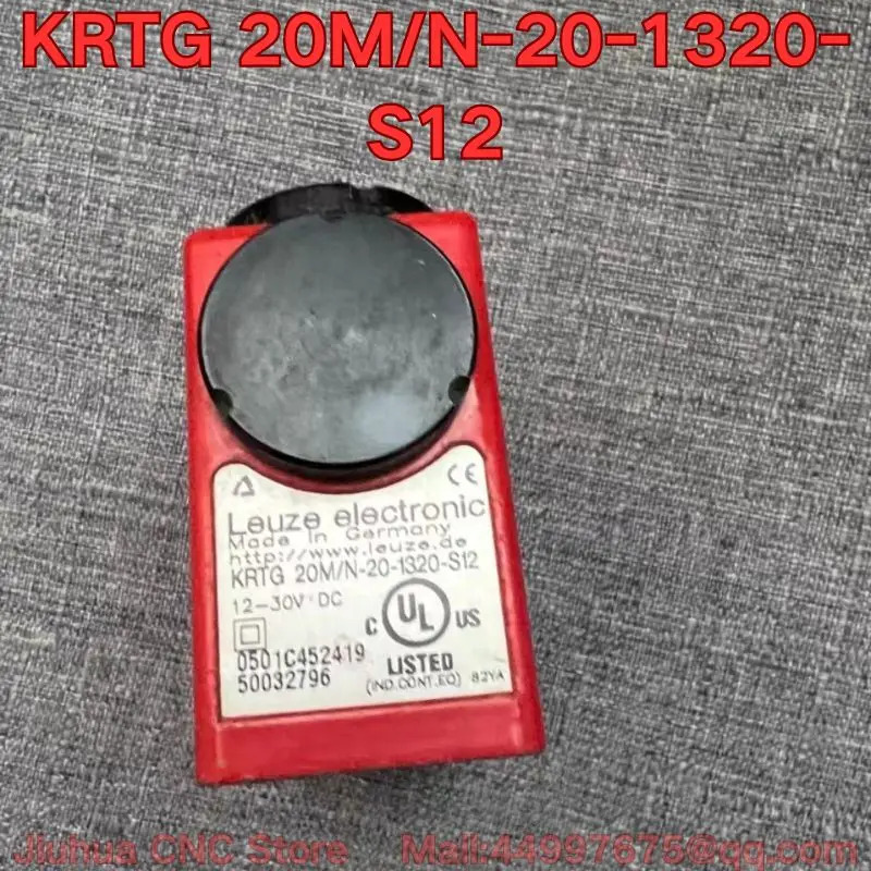 리퍼 KRTG 20M/N-20-1320-S12 컬러 표준 센서 기능 리퍼는 정상입니다
