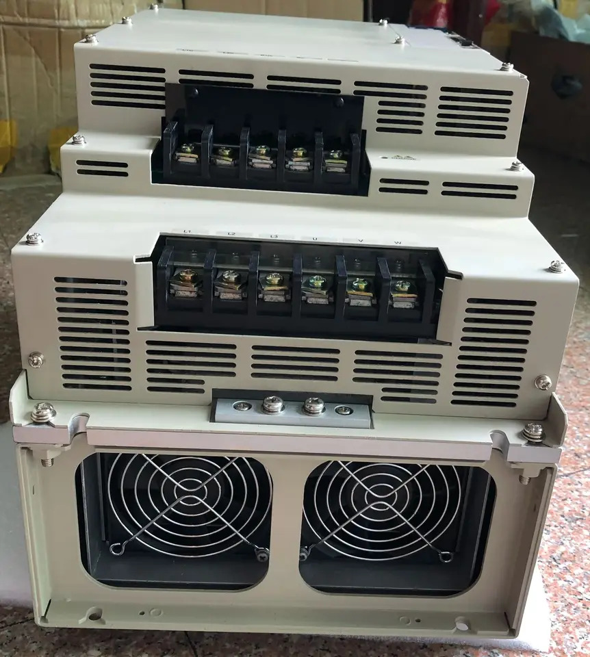 SGDV-590A01A 서보 드라이브 SGDV 590A01A
