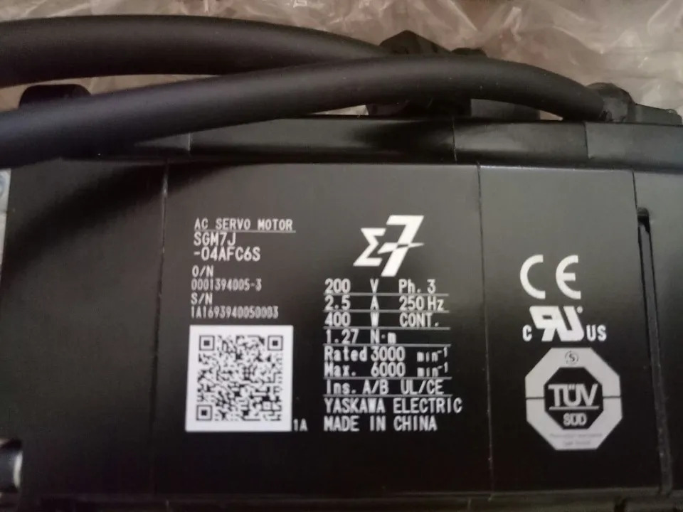 Yaskawa 서보모터 SGM호환7J-04AFC6S 포장 7 시리즈 400W 신