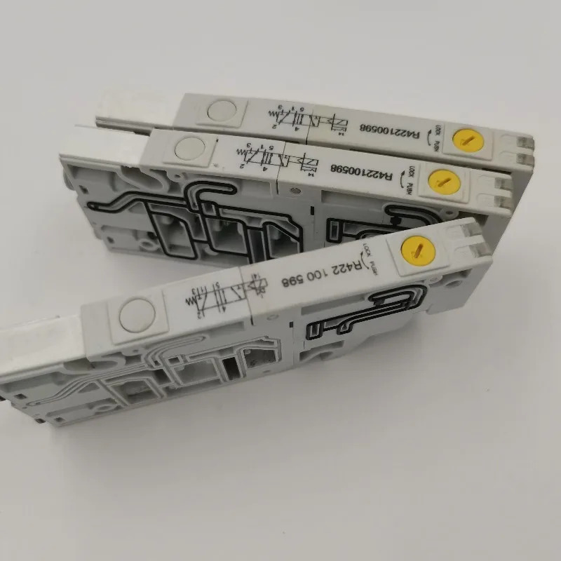 독일 솔레노이드 밸브 R422100961 1PCS