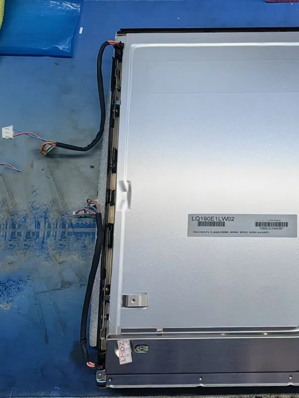 LQ190E1LW02