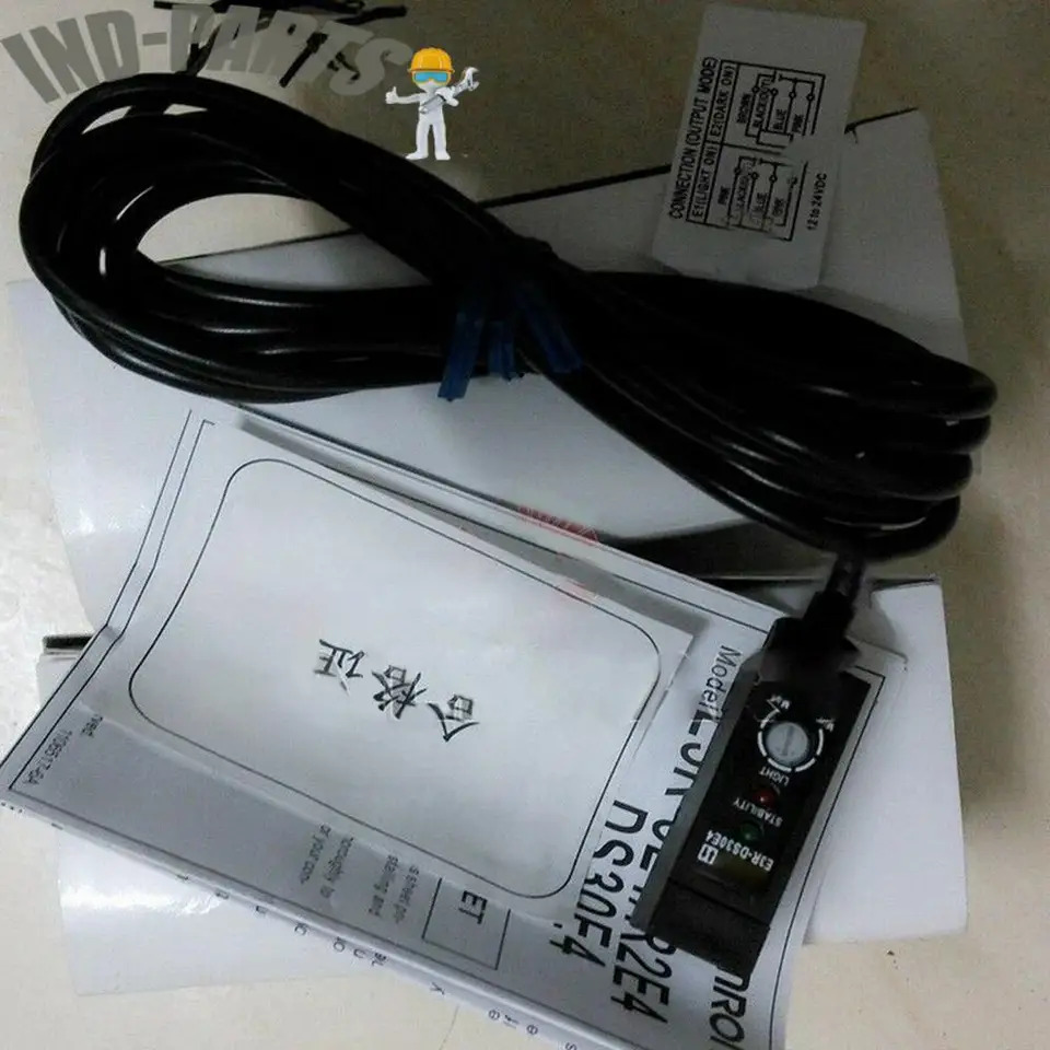 E3R-DS30E4 Omron 확산 반사 광전센서E3RDS30E4