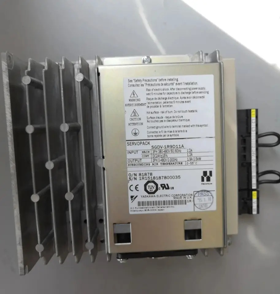 SGDV-1R9D11A 서보 드라이브 SGDV 1R9D11A