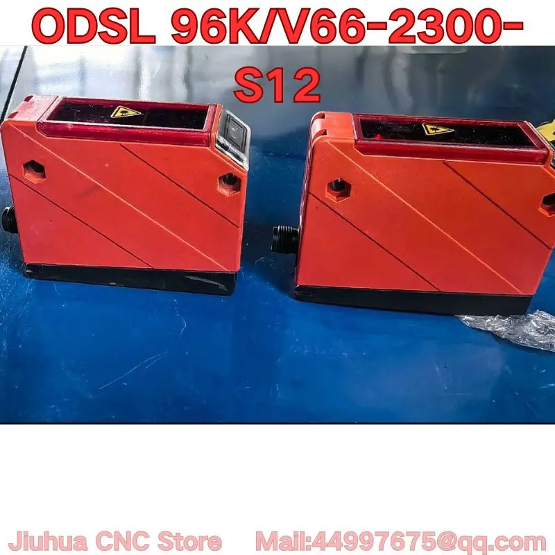 리퍼 ODSL 96K/V66-2300-S12 레이저 거리 측정 센서 기능 리퍼는 정상