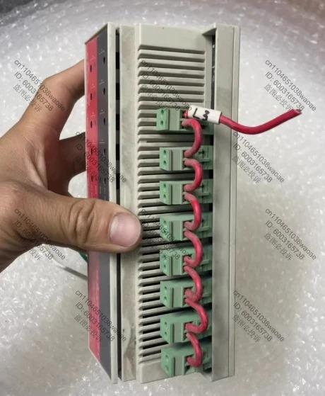 컨트롤러 SDR-RL-C08/10 120-240VAC 50/60HZ 리퍼 완료