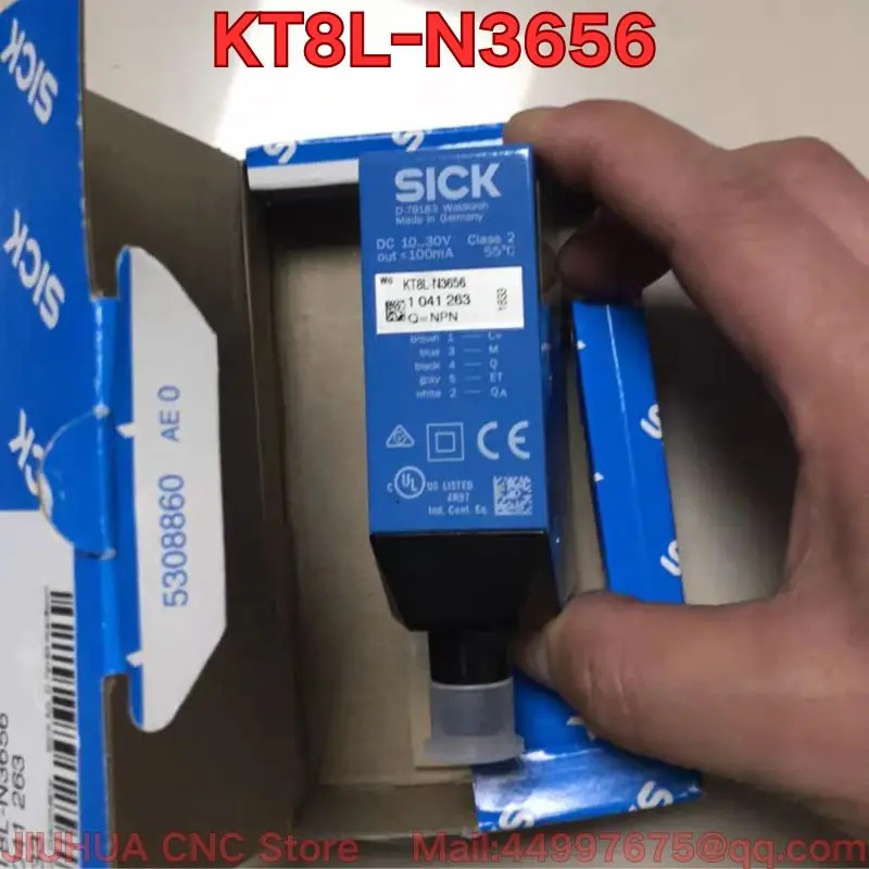 KT8L-N3656 컬러 마크 센서