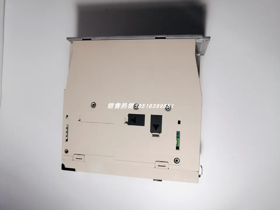 Yaskawa 서보 SGD7S-200A10A00 2 신