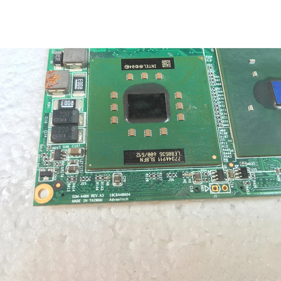 Advantech ETX 보드 임베디드 산업제어 REV A3 SOM4486FL8002E-T SOM-4486