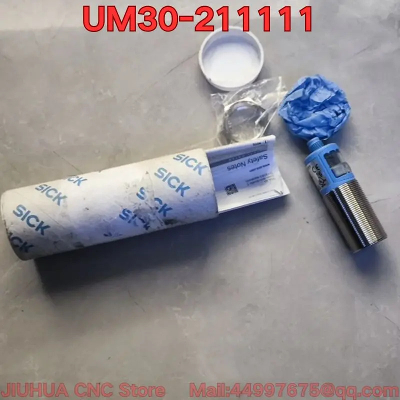 UM30-211111 초음파 센서