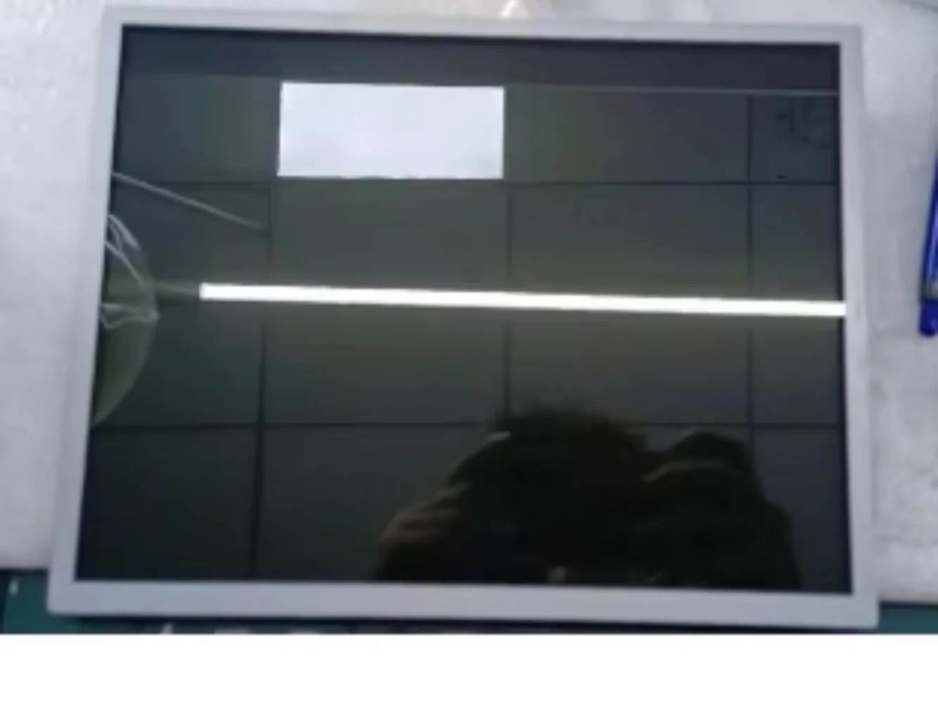 LQ121S1DC71 LCD 디스플레이 화면