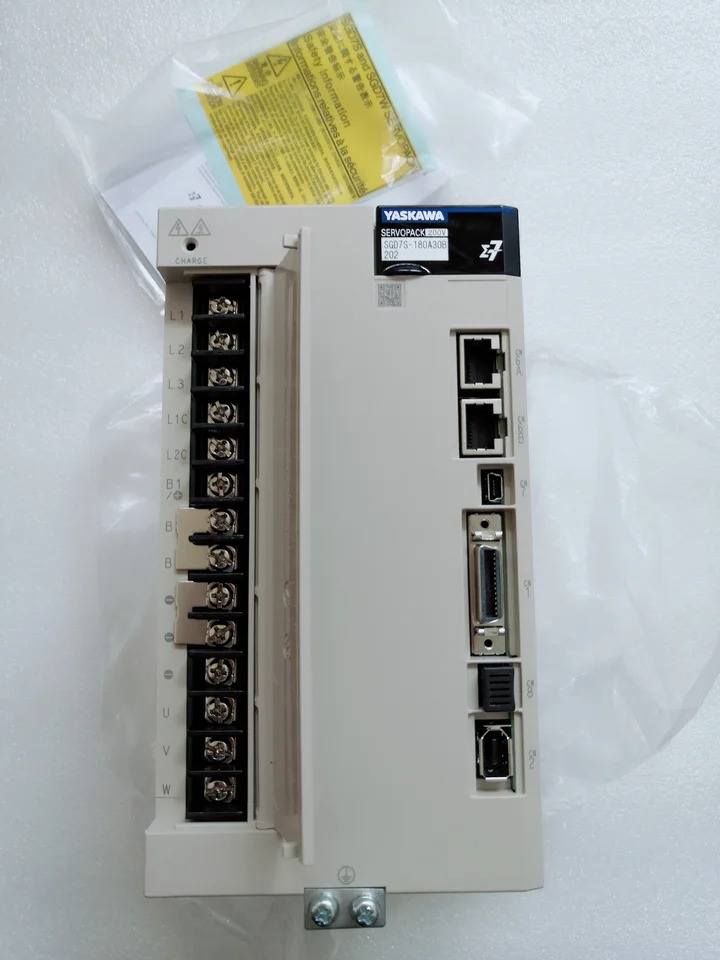 SGD7S-180A30B202 서보 드라이브 SGD7S 180A30B202 신