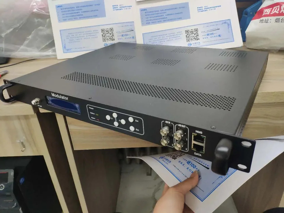 디지털 케이블 TV 변조기 8채널 HD 입력 주파수 isdbt dvbc 또는 dvbt 인코더