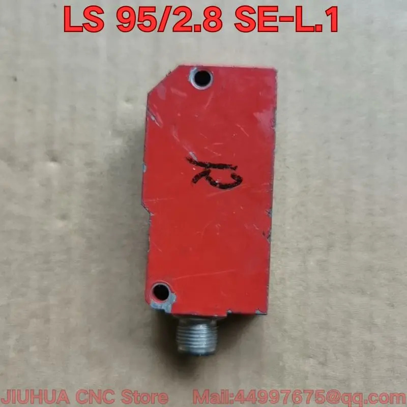 리퍼 LS 95/2.8 SE-L.1 광전센서 기능 리퍼는 정상