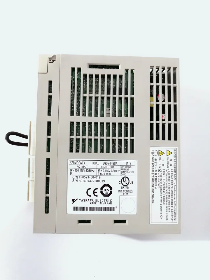 SGDM-01BDA 서보 드라이브 SGDM 01BDA 신