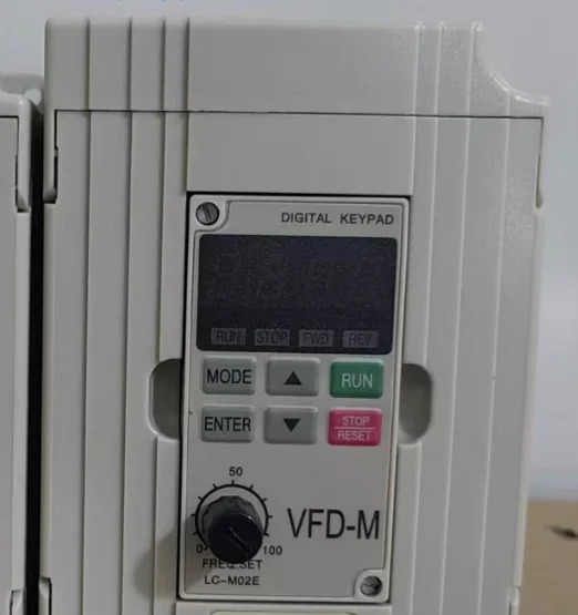 VFD004M23A 0.4KW VFD007M23A 0.75KW VFD015M23A 1.5KW VFD037M23A 3.7KW VFD055M23A 5.5KW TG465-TX