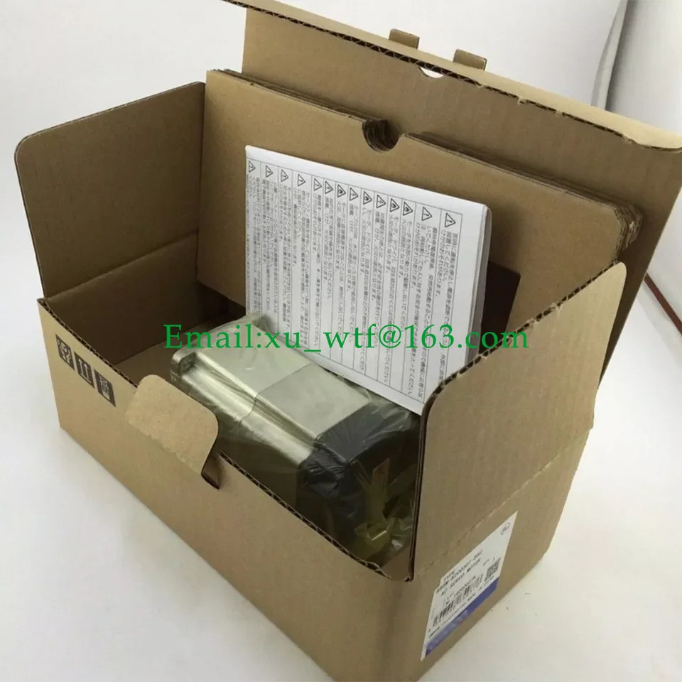 오리지널 R88M-K20030H R88M-K20030H-B R88M-K20030H-S2 R88M-K20030H-BS2-Z 서보 AC 모터 신형