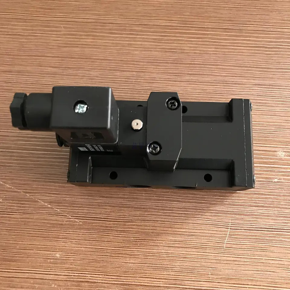 PHS540S-15-24V-DL 아메리칸 파커 솔레노이드 밸브 4 포인트
