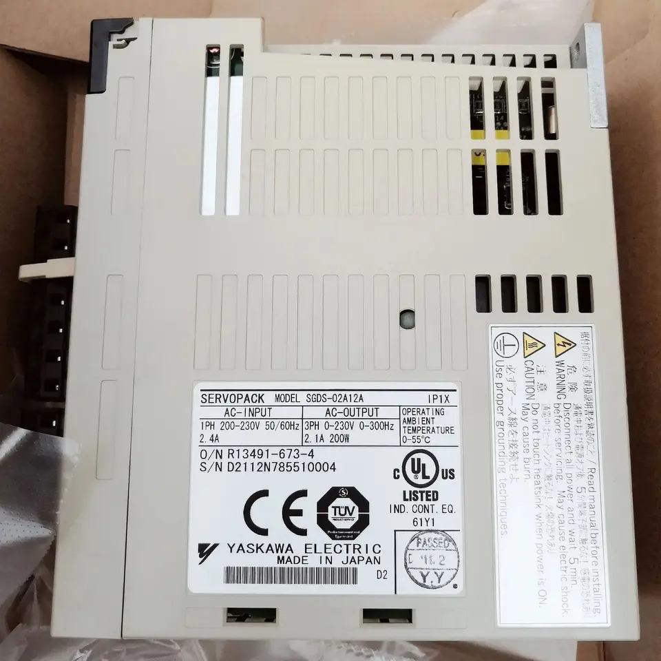 SGDS-02A12A 서보 드라이브 SGDS 02A12A 신
