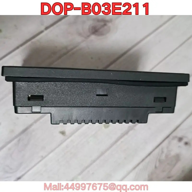 DOP-B03E211 터치스크린