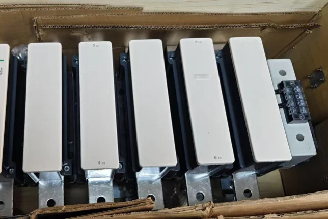 LC1F780AC 110V 비스프레드