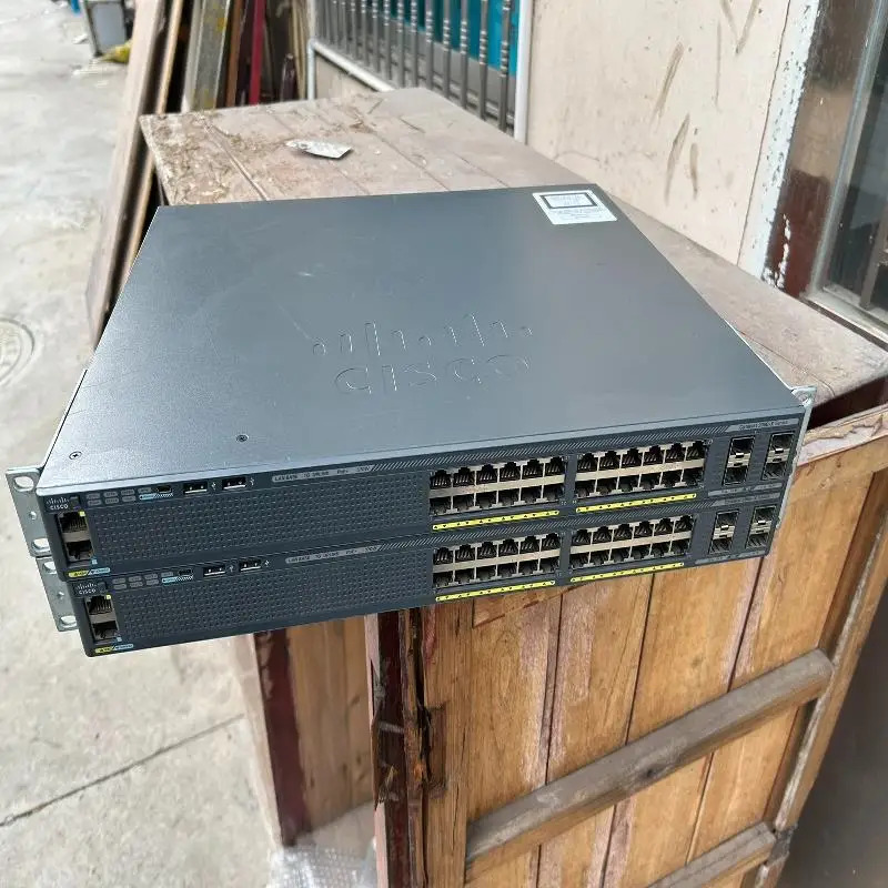시스코 WS-C2960X-24PS-L 24 포트 전체