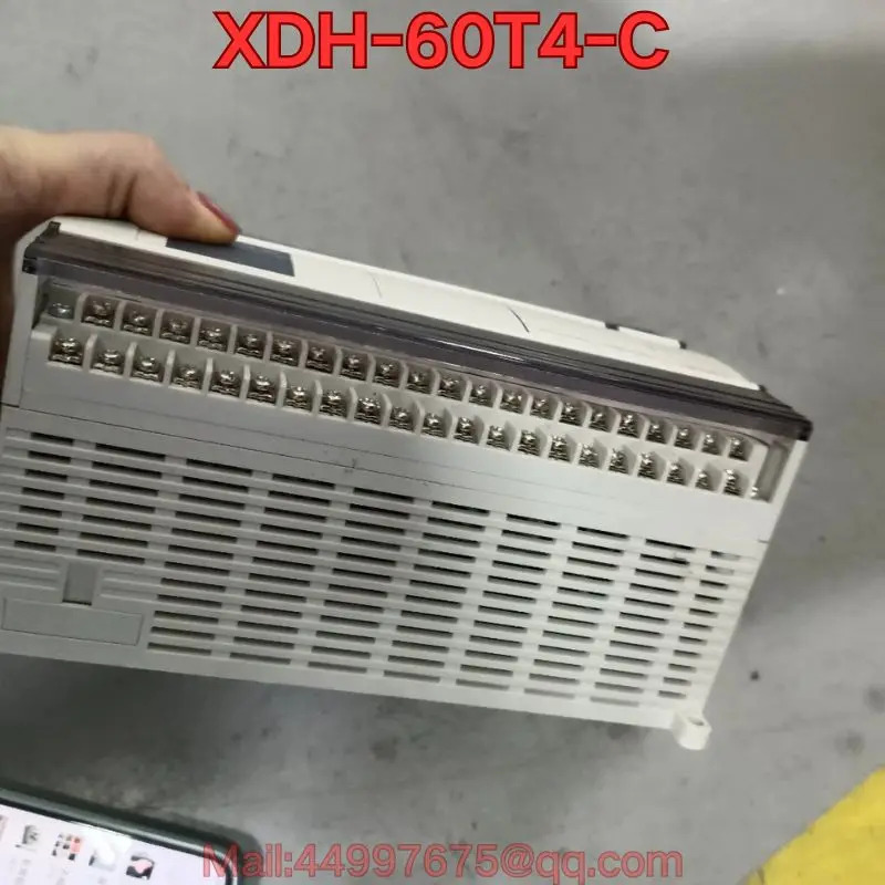 XDH-60T4-C PLC 컨트롤러