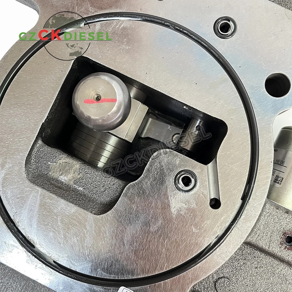 굴삭기GP 펌프 드라이브 256-0093 2560093 C6.4 헤드 320D 320D2 321D 323D