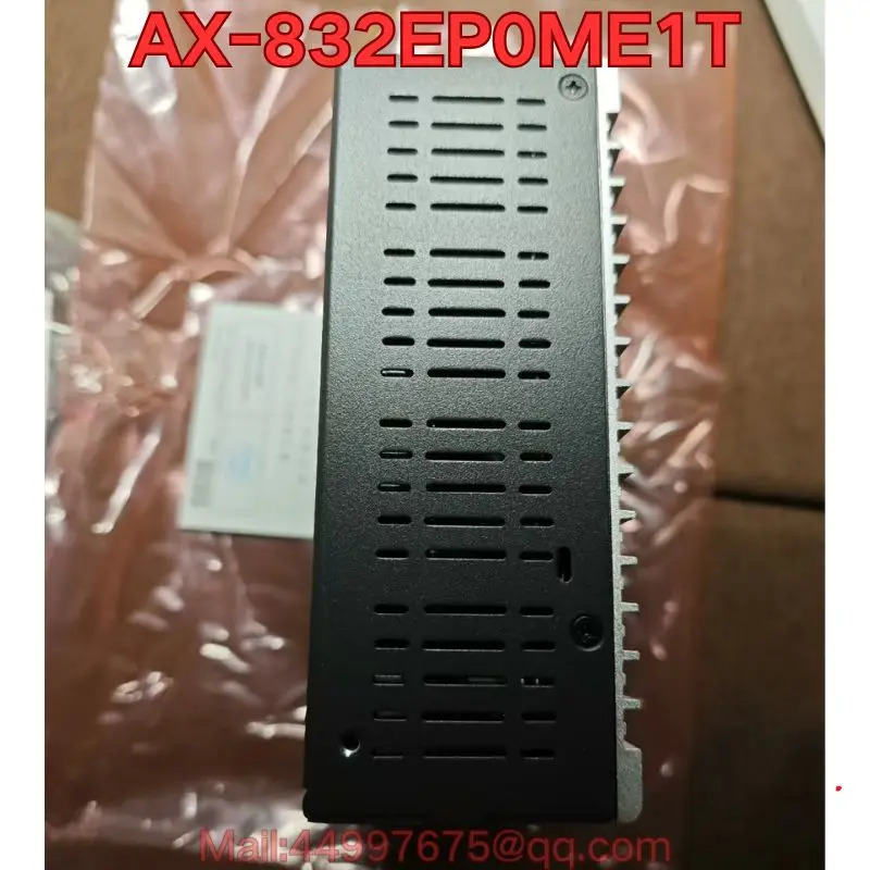 리퍼 AX8 시리즈 AX-832EP0ME1T 32축 컨트롤러는 더 옵션이 있으며 기능이 완료되지 않았습니다.