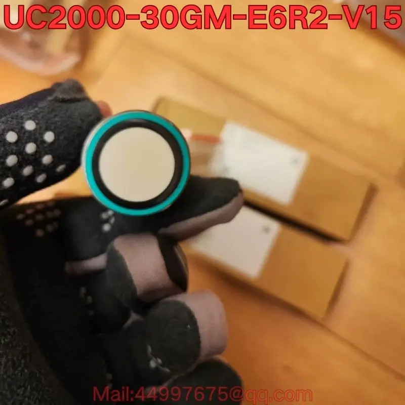 UC2000-30GM호환-E6R2-V15 초음파 센서