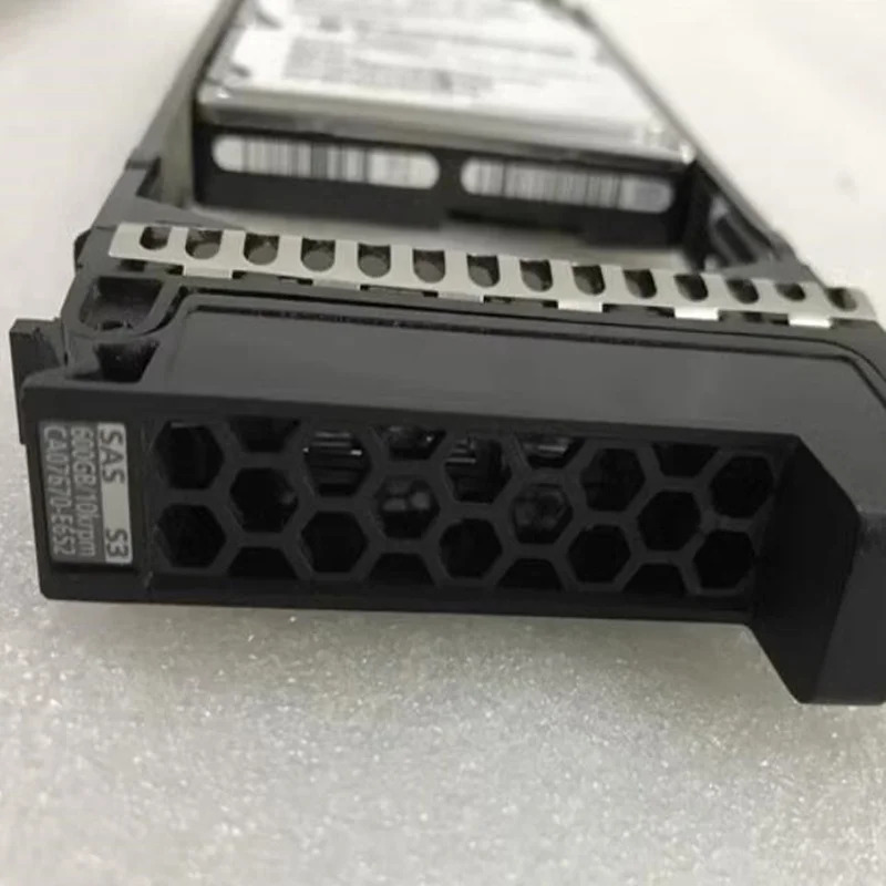 CA07670-E652 CA05954-2636 오리지널 하드 FUJITSU DX100 S3 600GB SAS 2.5 인치 10K 64MB 서버 HDD 거신