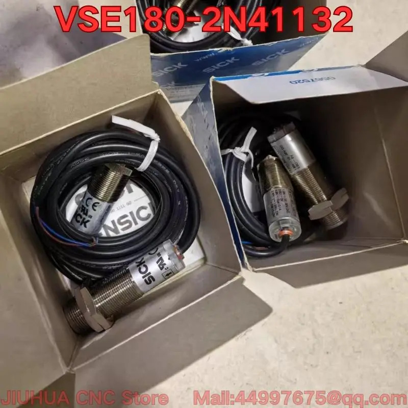 VSE180-2P41132 VSE180-2N41132 광전스위치 센서