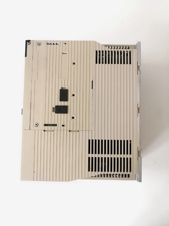 SGDV-330A01A 서보 드라이브 SGDV 330A01A 신