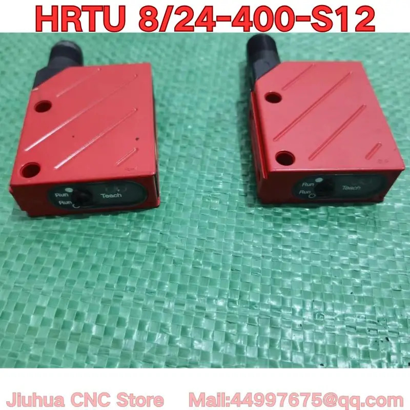 리퍼 HRTU 8/24-400-S12 형광 센서 기능 정상