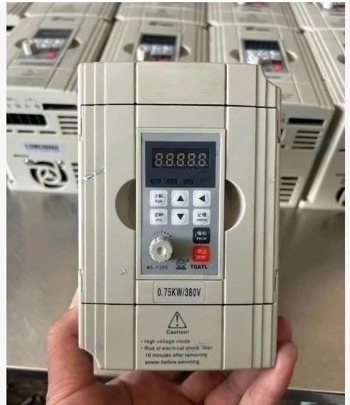 인버터 모델 MS-F320 0.75KW/380V 3상